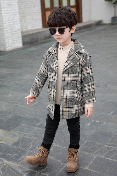 Palton pentru copii in carouri cu nasturi