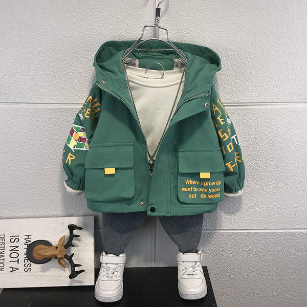 Pavasario-rudens vėjo striukė su gobtuvu ir užrašu berniukams