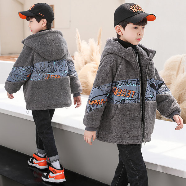 Dječja jakna s kapuljačom za dječake