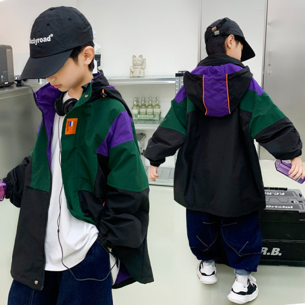 Geaca casual pentru baieti cu gluga si logo