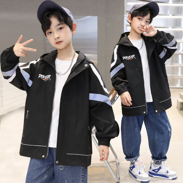 Ležerna jakna za dječake s natpisom