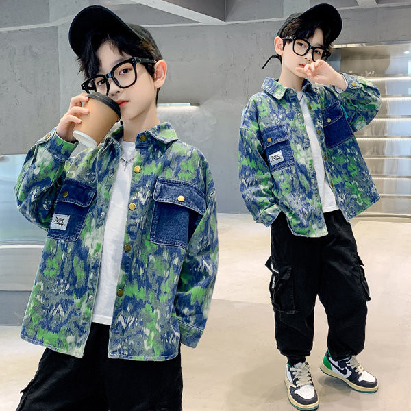 Dječja traper jakna s džepovima za dječake