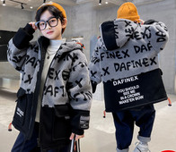 Geaca de toamna-iarna pentru copii cu gluga si inscriptie pentru fete