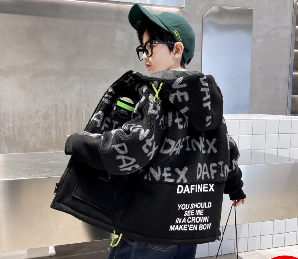 Geaca de toamna-iarna pentru copii cu gluga si inscriptie pentru fete