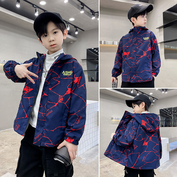 Sportska dječja jakna s patentnim zatvaračem i kapuljačom