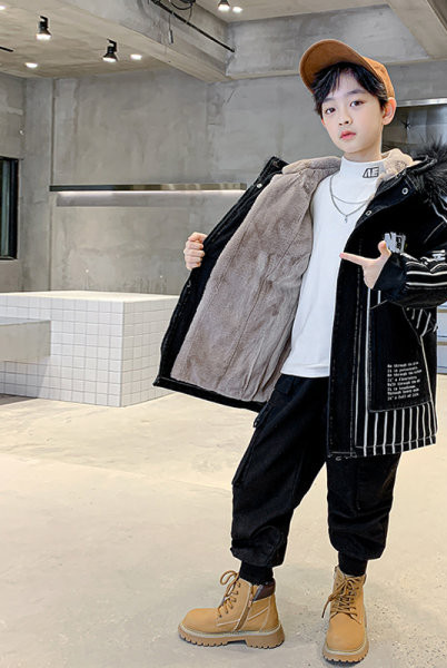 Dječja traper jakna s kapuljačom i natpisom