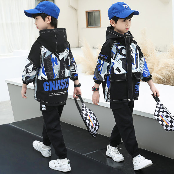 Novi model jakne za dječake sa kapuljačom i natpisom