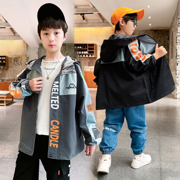 Geaca de toamna baieti cu imprimeu si gluga