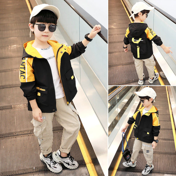 Laisvalaikio striukė su gobtuvu ir kišene berniukui