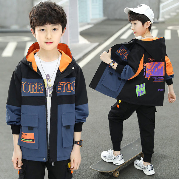 Ležerna jakna s kapuljačom za dječake