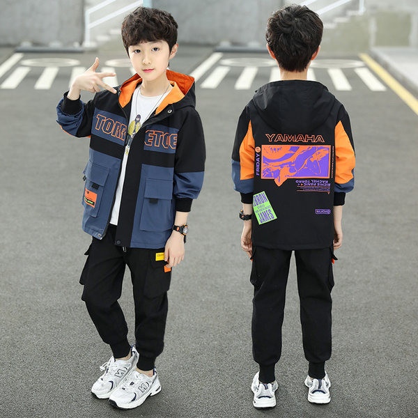 Ležerna jakna s kapuljačom za dječake