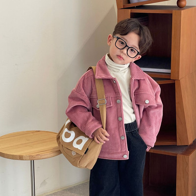 Tasku ja klassikalise kraega vabaaja laste jope