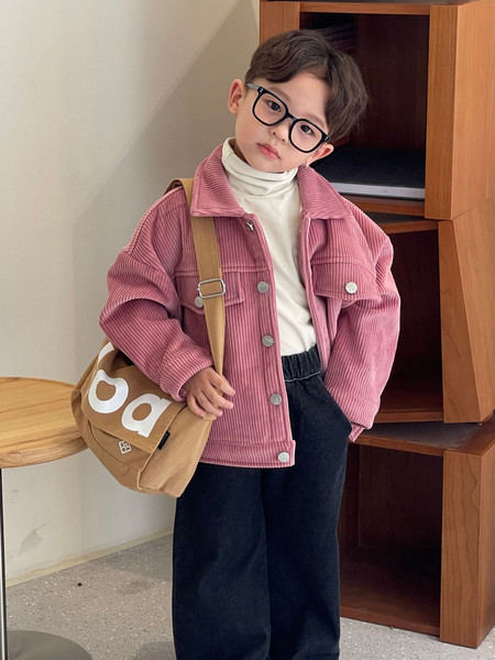 Tasku ja klassikalise kraega vabaaja laste jope