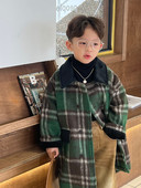 Karirani kaput za dječake