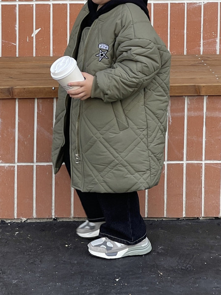 Dječja ležerna jakna s vezom za dječake