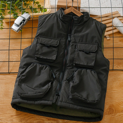 Madinga berniukiška liemenė su užtrauktuku ir kišene