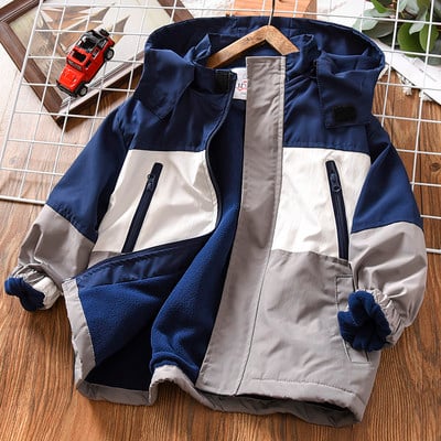 Berniukų laisvalaikio striukė - su gobtuvu