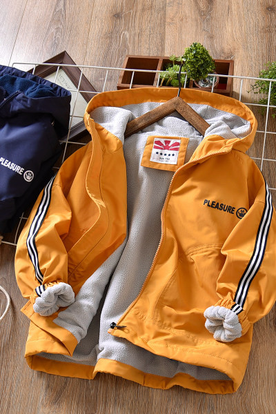 Laisvalaikio vaikiška striukė su flisiniu pamušalu - berniukams