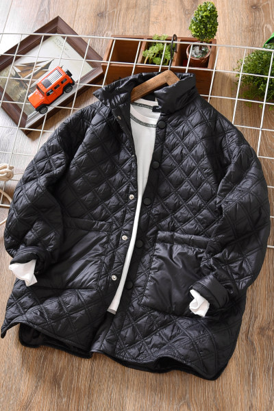 Naujo modelio vaikiška striukė su sagomis berniukams-juodos spalvos