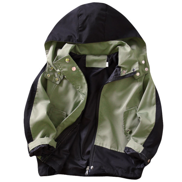 Spyruoklė berniukui su gobtuvu ir kaklaraiščiais