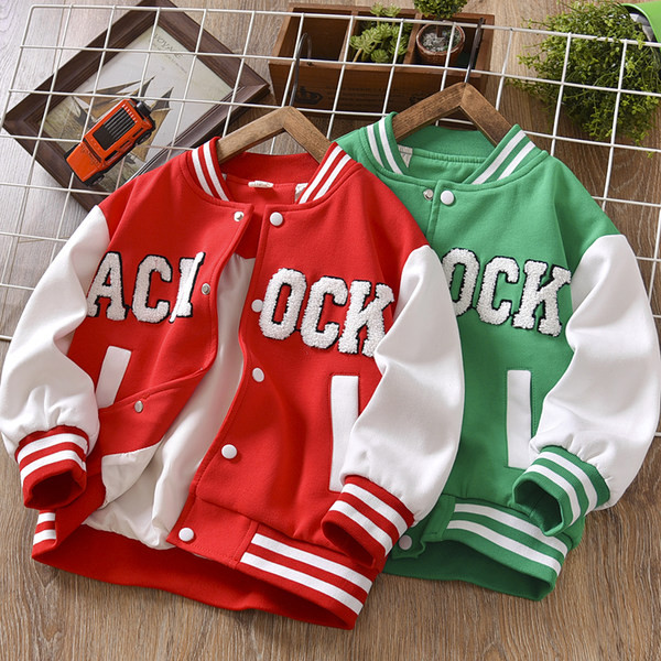 Ležerna dječja jakna s natpisom za dječake