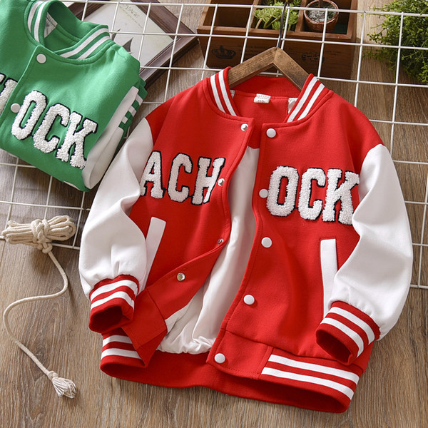 Ležerna dječja jakna s natpisom za dječake