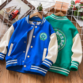 Ležerna sportska jakna s logotipom i gumbima za dječake