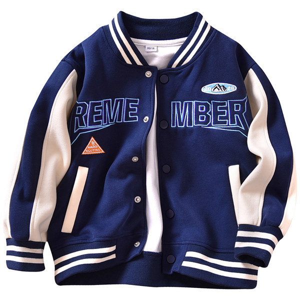 Sportska jakna za dječake s printom i kopčanjem na gumbe