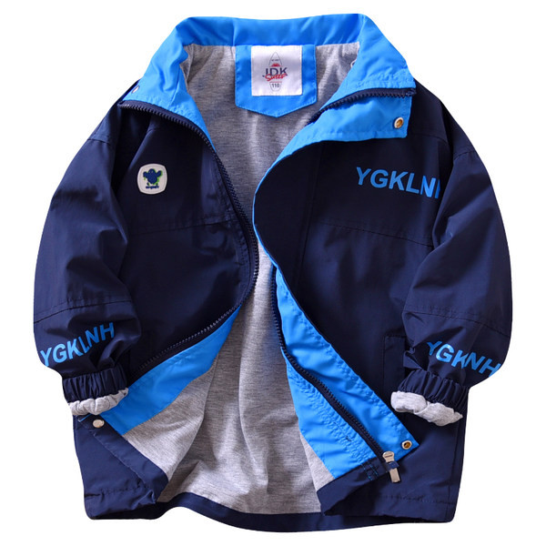 Geaca de primavara pentru baieti cu imprimeu si sireturi