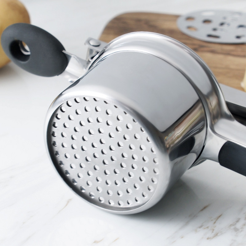 Ustensile de bucătărie Mașini de zdrobire de cartofi Oțel inoxidabil cu 3 discuri de finețe interschimbabile Storcator de fructe cu mâner din silicon