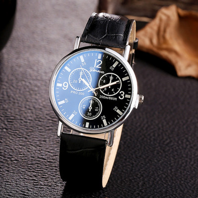 Мъжки моден спортен часовник със син светъл стъклен колан с три очи Унисекс кварцов часовник за двойка