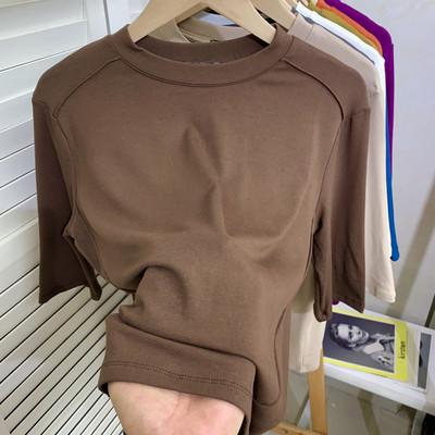 Ежедневна дамска блуза с 3/4 ръкави и овално деколте