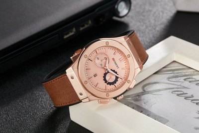 Egyedi karóra Kreatív félig átlátszó uniszex karóra férfiaknak női pár Stílusos bőr karóra divatos kvarc karóra