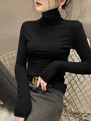 Дамска блуза с поло изчистен модел