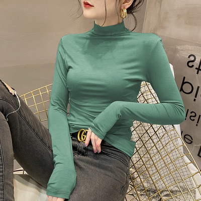 Дамска блуза с поло изчистен модел