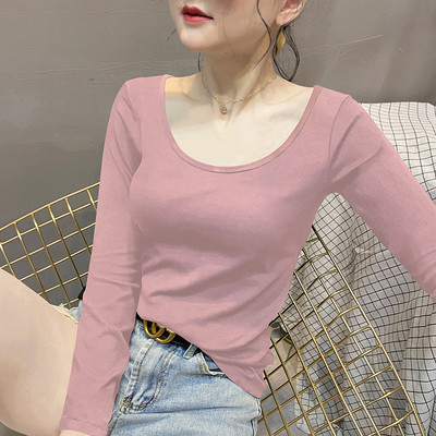 Втален модел дамска блуза с овално деколте