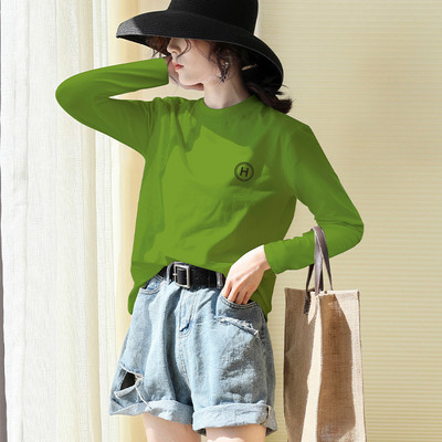 Дамска блуза с овално деколте