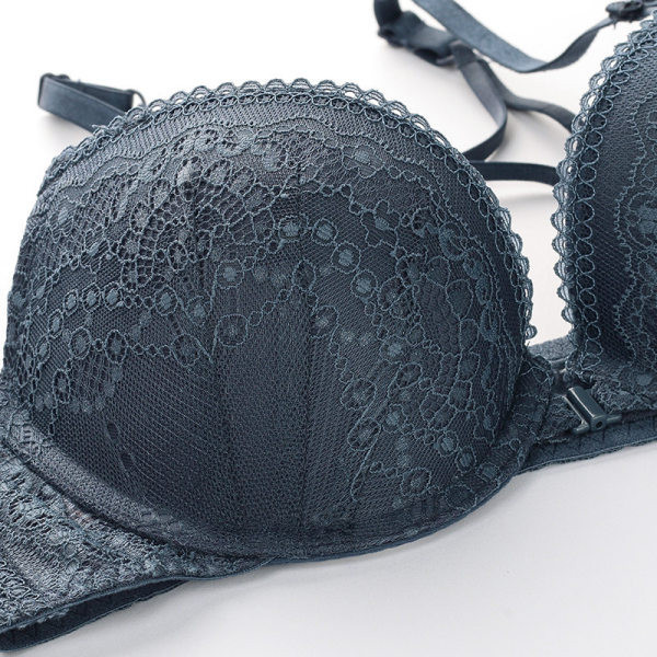 Női fehérnemű kétrészes keresztpántos melltartó és magas derekú bugyi