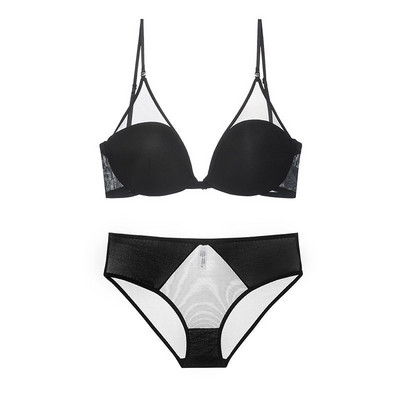 Moteriškas apatinis trikotažas su tiulio dalimis - liemenėlė arba 2 dalių komplektas