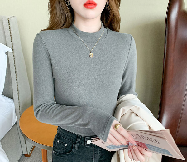 Дамска вталена блуза в много цветове 