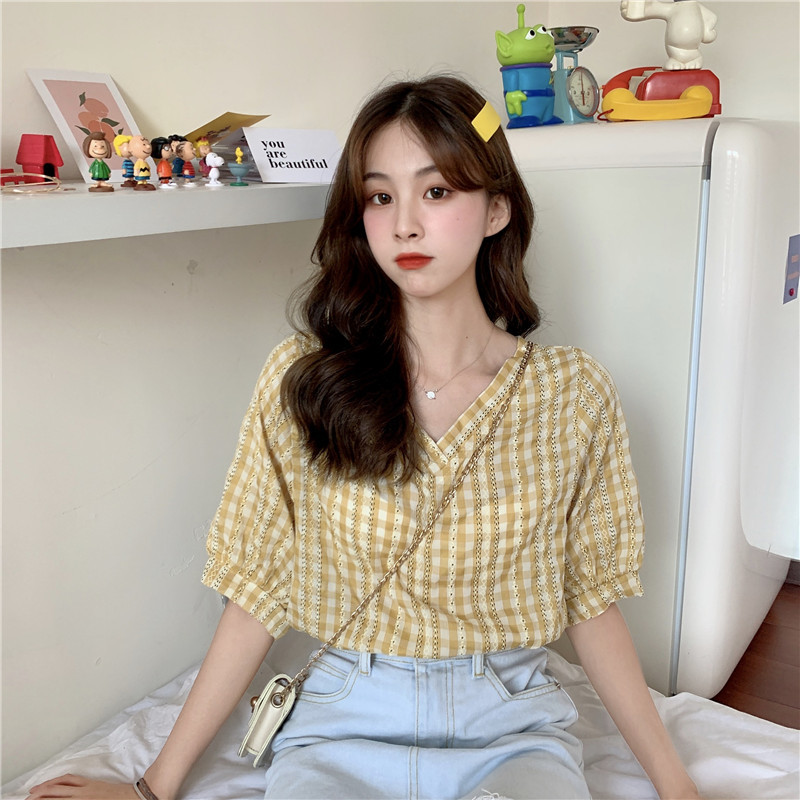 Dámske blúzky v kockovanom letnom štýle s retro dizajnom, výstrihom do V a nafúknutými rukávmi, dámske košele, univerzálne krásne a trendy blúzky pre vysokoškoláčky