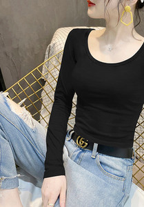 Moteriška palaidinė ilgomis rankovėmis ir O formos iškirpte