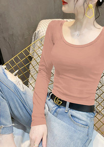 Moteriška palaidinė ilgomis rankovėmis ir O formos iškirpte