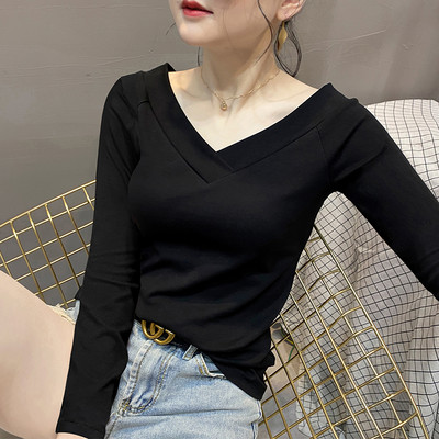 Ženska ležerna bluza čistog kroja i dugih rukava