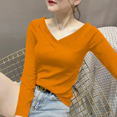 Ženska ležerna bluza čistog kroja i dugih rukava