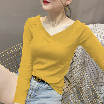 Ženska ležerna bluza čistog kroja i dugih rukava