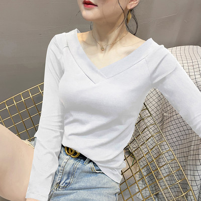 Ženska ležerna bluza čistog kroja i dugih rukava