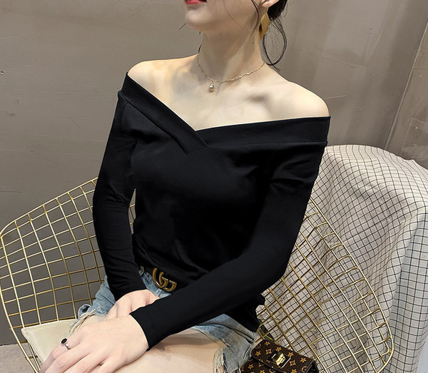 Ženska ležerna bluza čistog kroja i dugih rukava