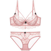 Intimni ženski čipkani komplet iz dva dijela - bikini i grudnjak