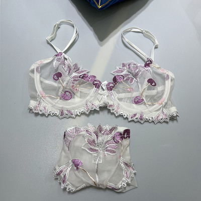 Lillemotiividega naiste komplekt